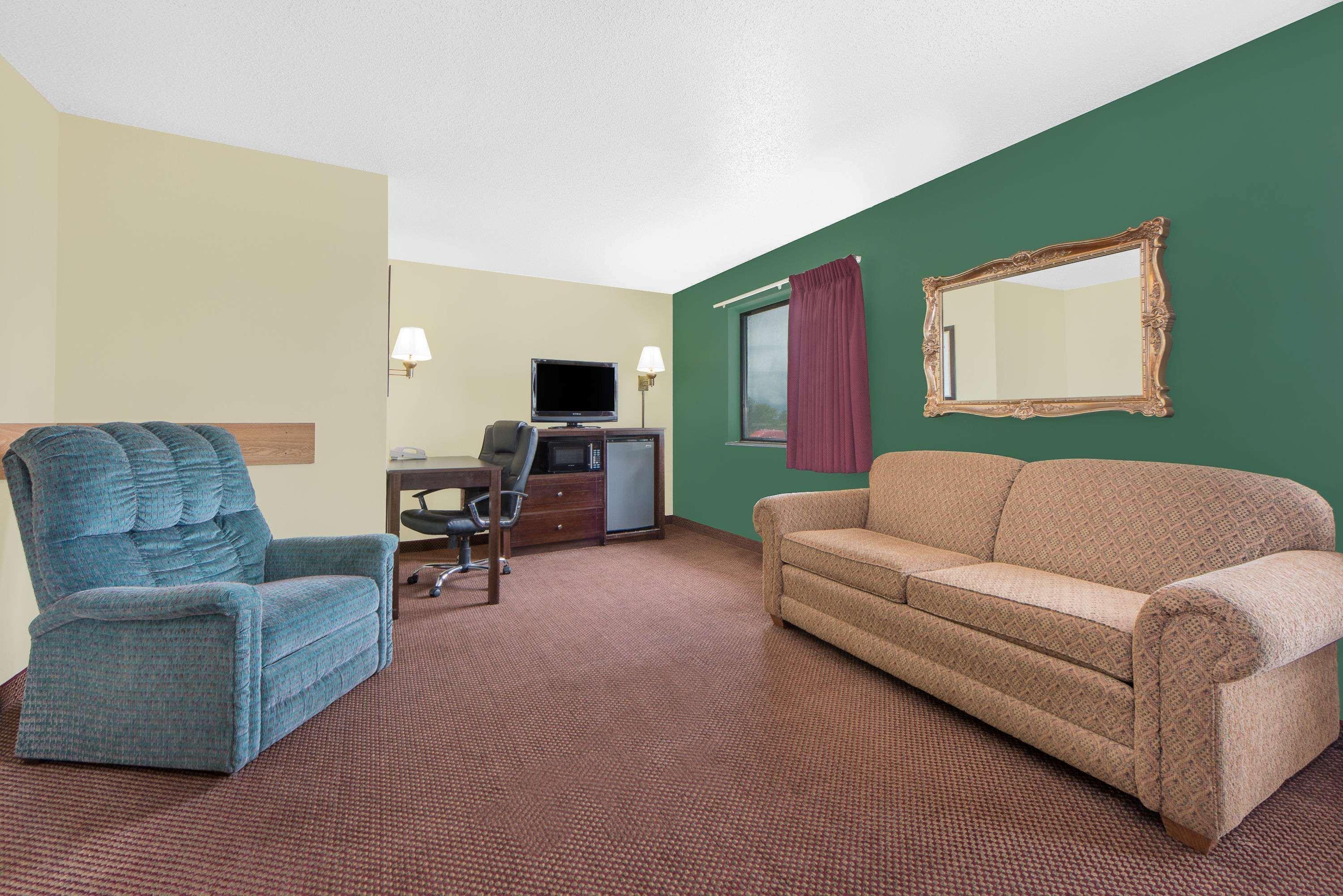 Motel Super 8 By Wyndham Ottumwa Exterior foto
