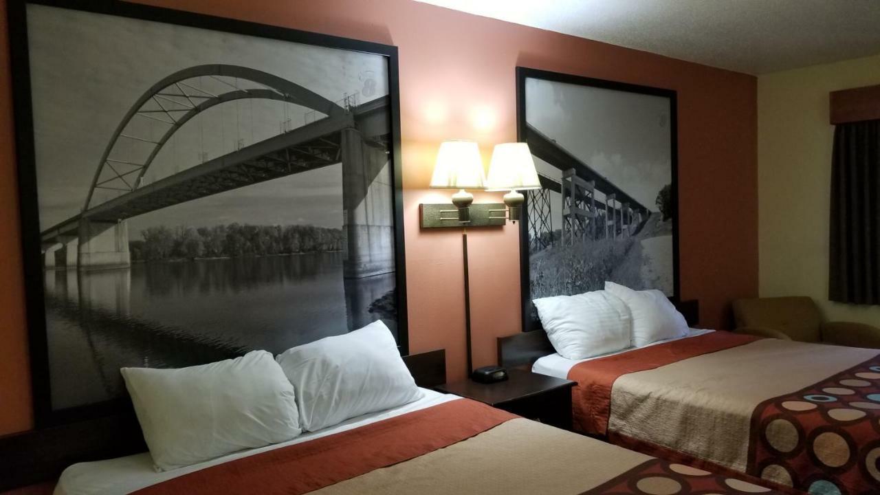 Motel Super 8 By Wyndham Ottumwa Exterior foto
